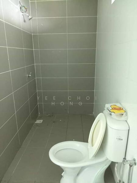 For Sale - Bungalow at Taman Carnation