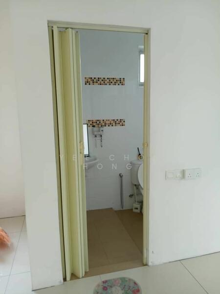 For Sale - Bungalow at Taman Carnation