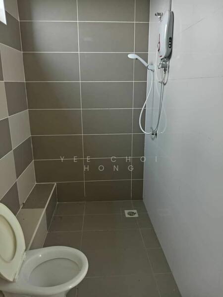 For Sale - Bungalow at Taman Carnation