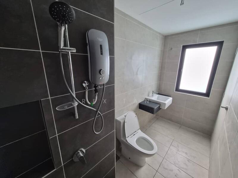 Untuk Disewa - M Oscar