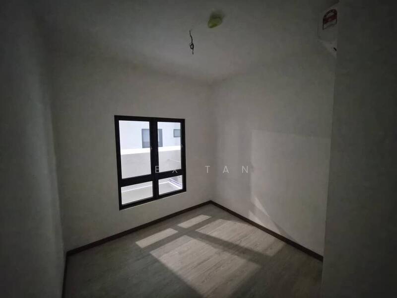 Untuk Disewa - M Oscar