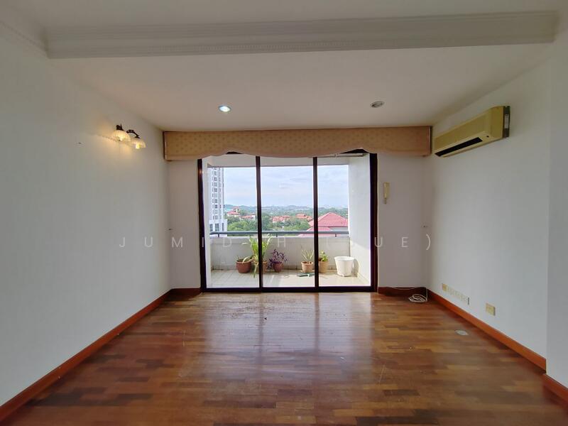 Puteri Palma Condominium, IOI Resort City, Putrajaya???? Open View???? Renovated 