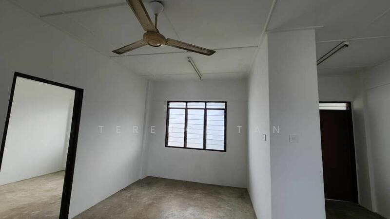 Untuk Disewa - Taman Molek