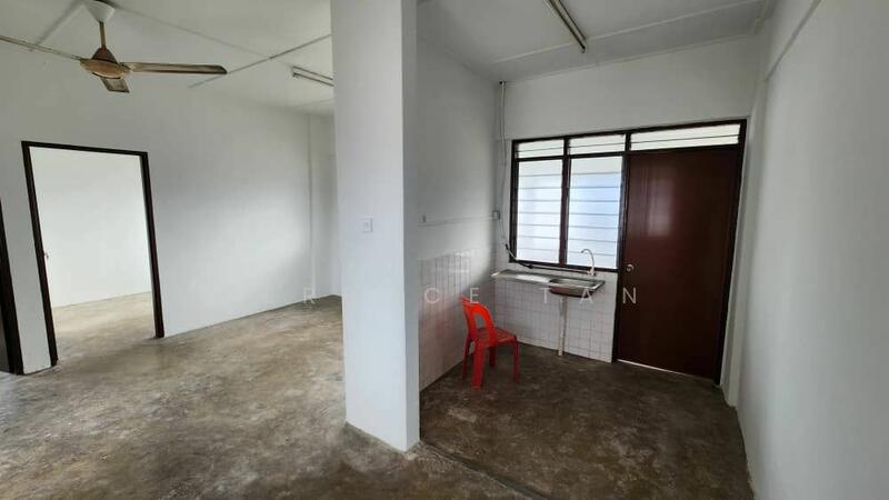 Untuk Disewa - Taman Molek