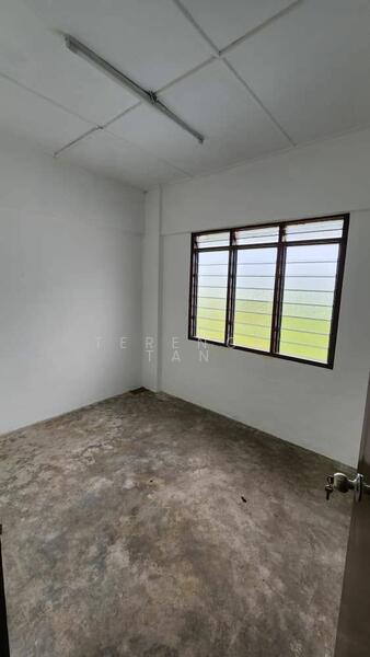 Untuk Disewa - Taman Molek