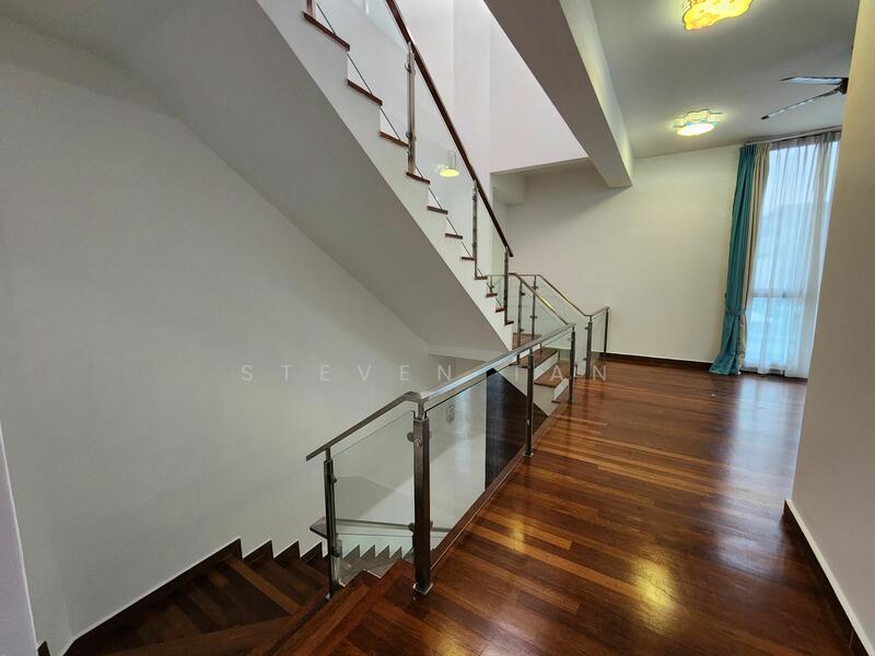 Untuk Dijual - 3-storey Terraced House at 16 Sierra