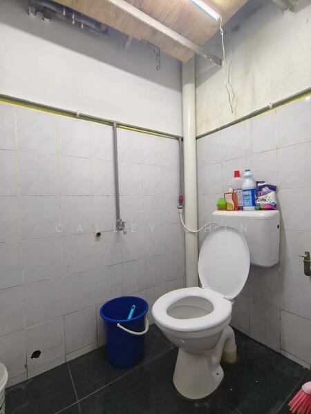 For Sale - Park Avenue Ground Floor Shoplot