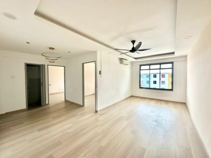 Untuk Dijual - Sri Lanang