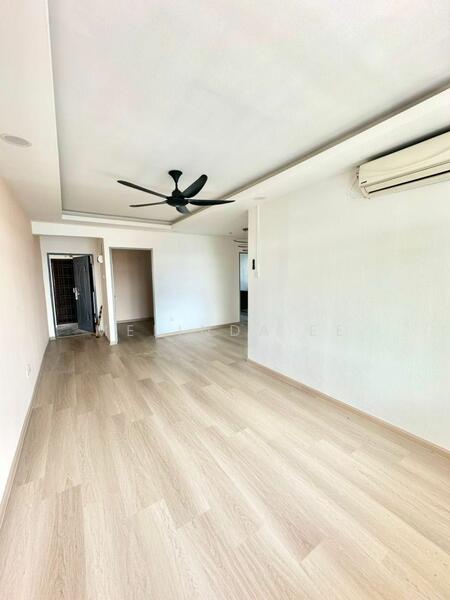 Untuk Dijual - Sri Lanang