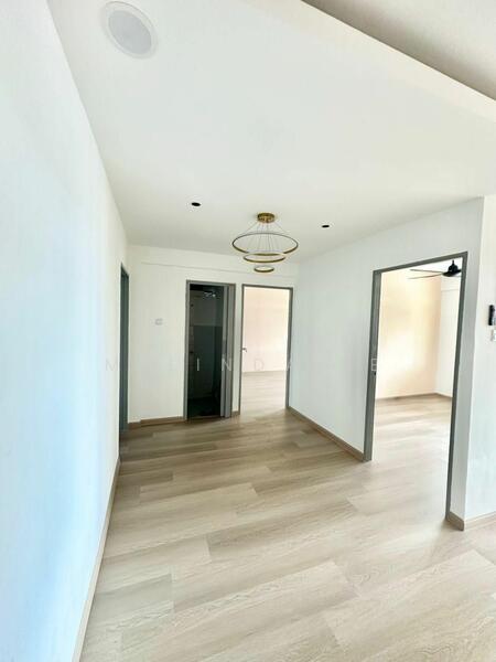 Untuk Dijual - Sri Lanang