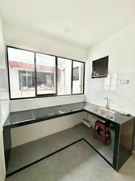 Untuk Dijual - Sri Lanang