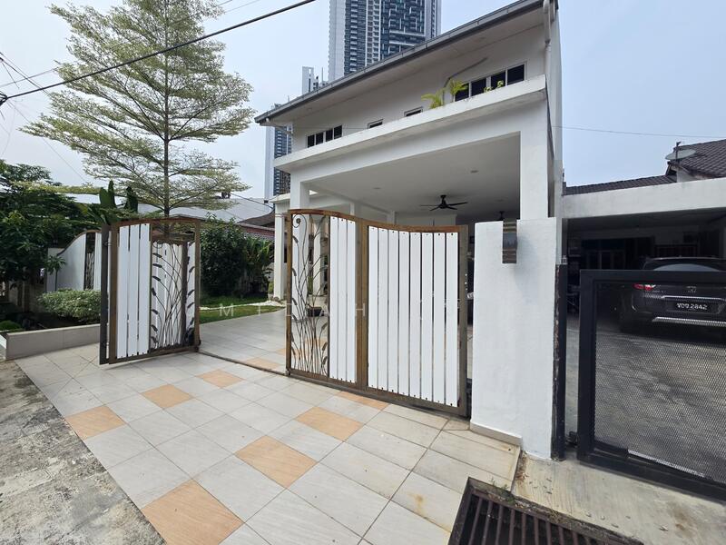 RENOVATED 2 Storey Semi D AU2 Taman Keramat Kuala Lumpur