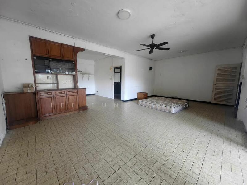 Untuk Dijual - Semi-Detached House at Taman Fraser