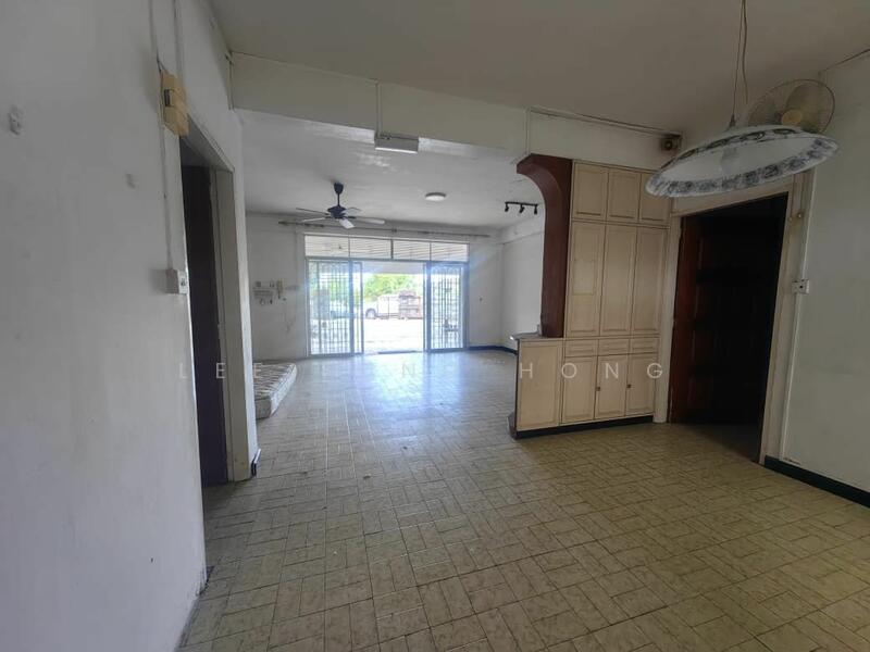 Untuk Dijual - Semi-Detached House at Taman Fraser