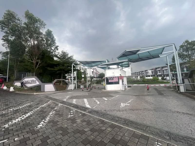 3-storey Terraced House for Sale in Seri Kembangan (Selangor) - Allen . - Exterior - PropertyGuru.com.my