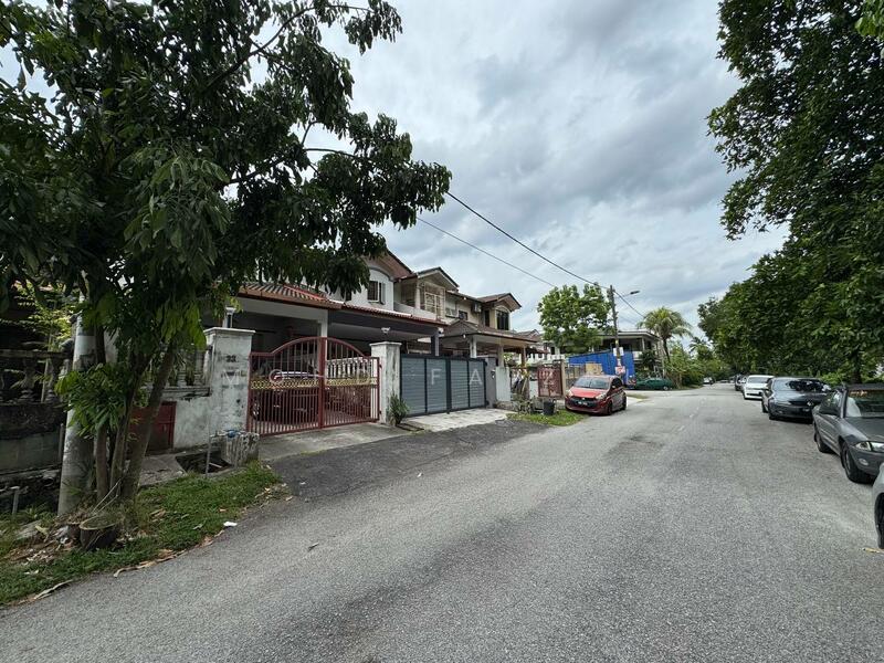 For Sale - 100% Loan Rumah Teres 2 Tingkat Taman Desa Serdang Seri Kembangan