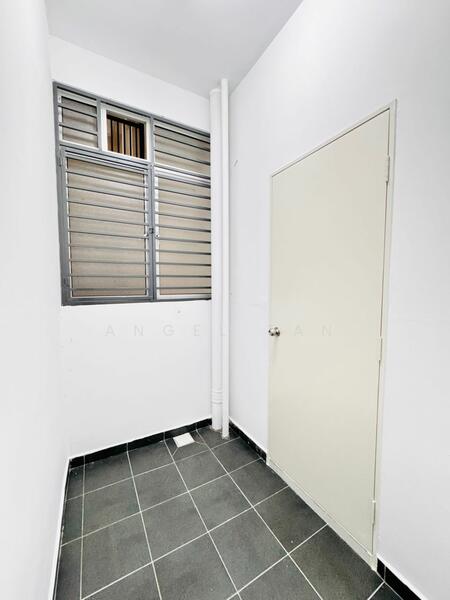 Untuk Disewa - Seri Topaz