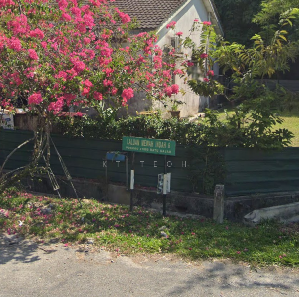 For Sale - Below Market Value; 1 Sty Semi-D House @ Taman Mewah Indah
