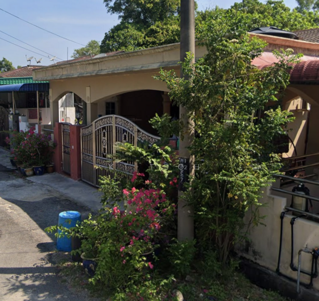 For Sale - Below Market Value; 1 Sty Semi-D House @ Taman Mewah Indah