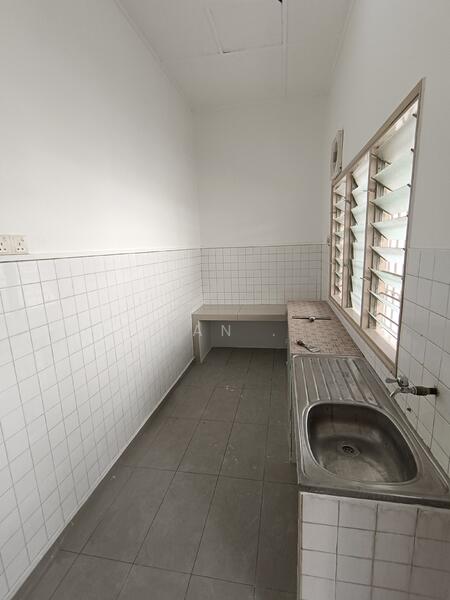 Untuk Disewa - Taman OUG