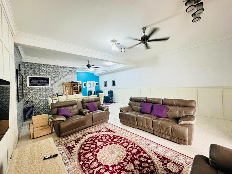 Untuk Dijual - RENOVATED Double Storey Terrace Bandar Nusa Rhu Shah Alam