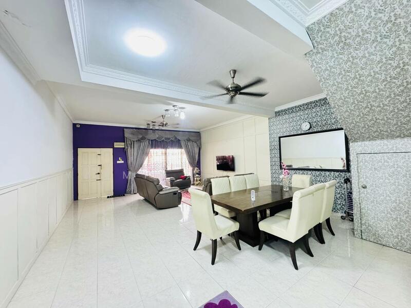 Untuk Dijual - RENOVATED Double Storey Terrace Bandar Nusa Rhu Shah Alam