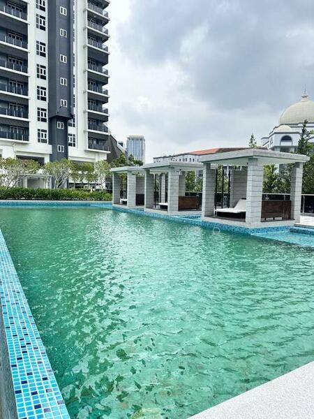 For Sale - Met 1 Residences
