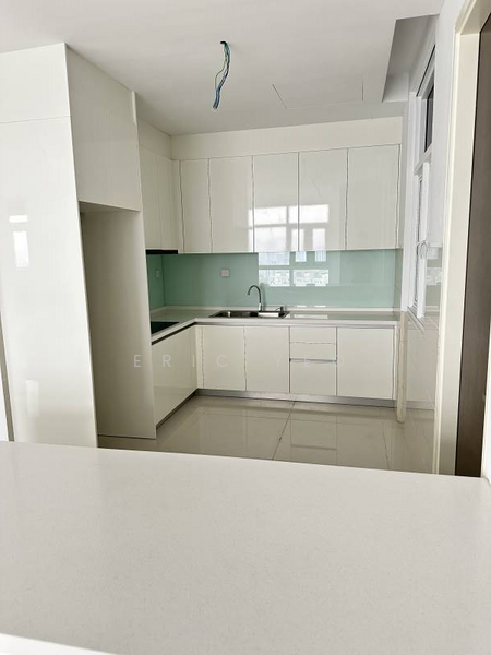 For Sale - Met 1 Residences