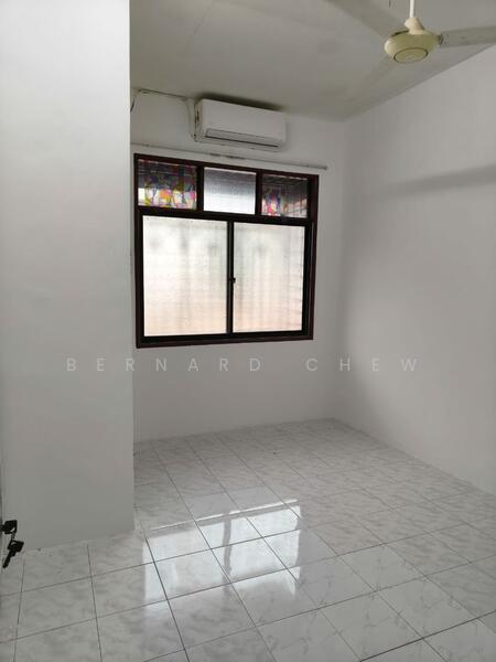 Untuk Dijual - Double Terrace House Sale at Batu Maung