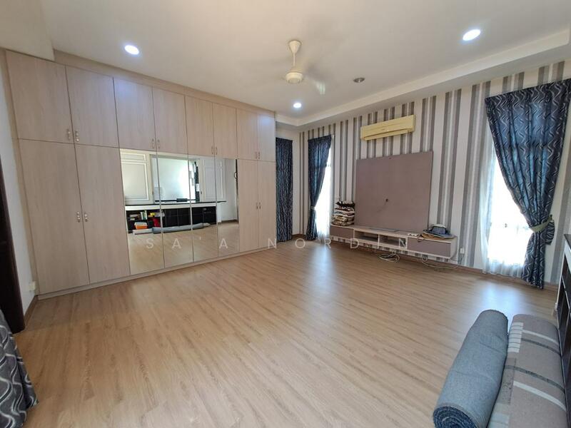 2-storey Terraced House for Sale in Bukit Jelutong (Shah Alam) - Sa'a Nordin - PropertyGuru.com.my