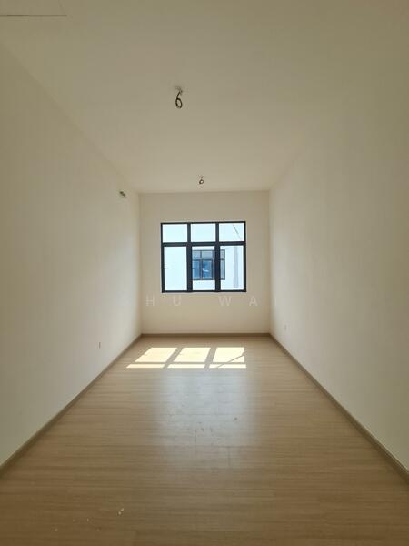 Untuk Dijual - 1 stop Service,6 landed Projects in Puchong,1 agent house tour fo you,Frm 8xxk to 1.5mil