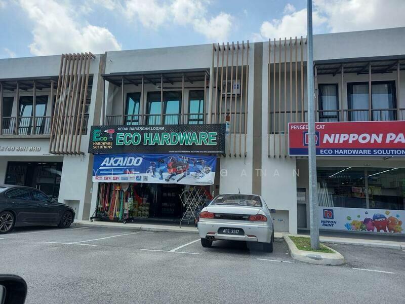 For Rent - [ Hot Zone ] Ground Floor Shop , main road