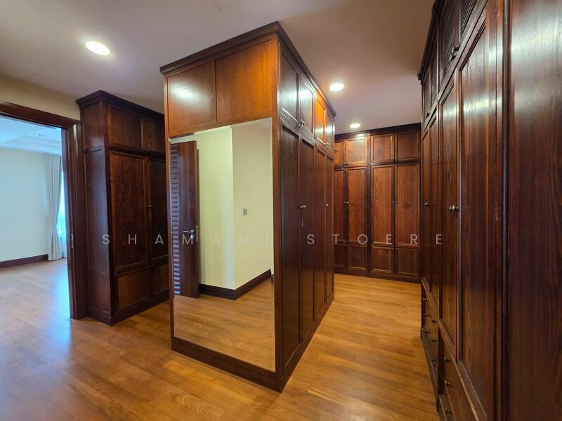 For Sale - Bungalow at Taman Duta