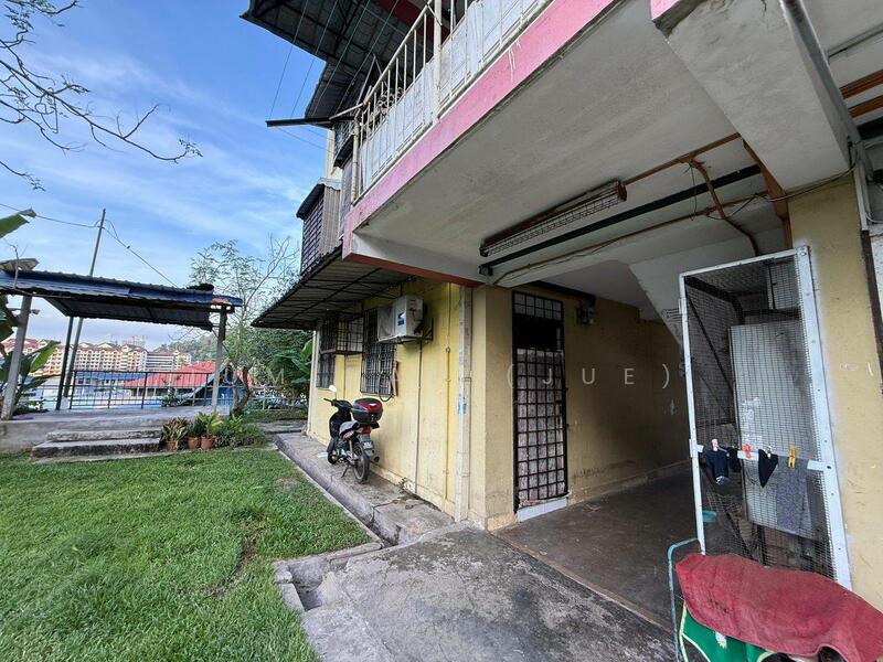 ????HOT AREA ????[Corner Lot Ground Floor] Flat Wangsa Maju Seksyen 10