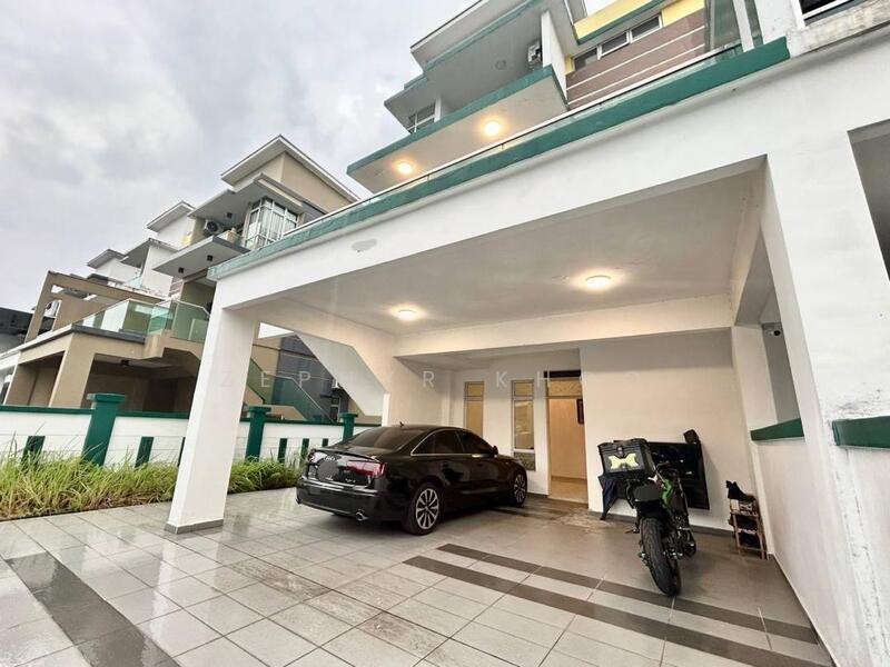 For Sale - Taman Kempas Utama Cluster House