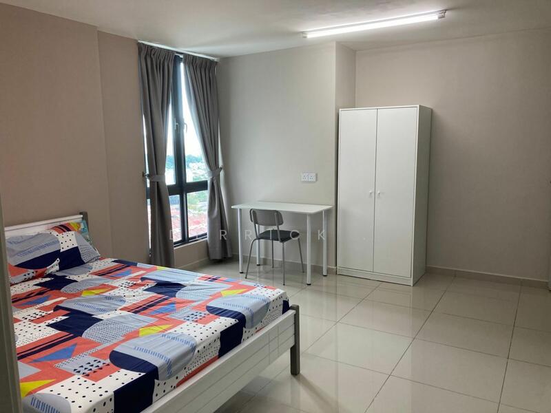 For Rent - The Promenade