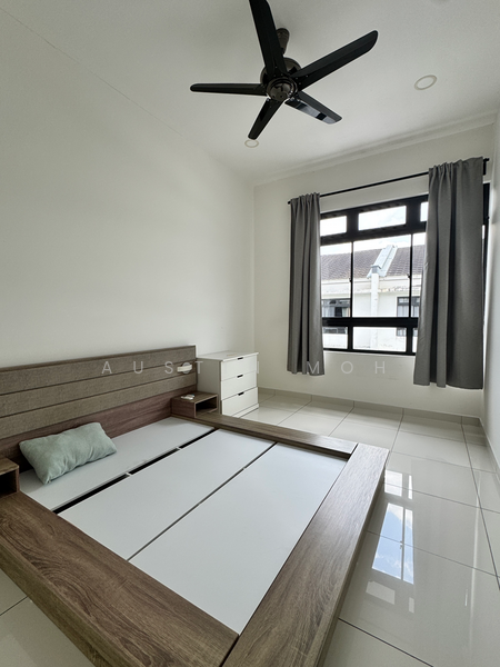 For Rent - 2-storey Terrace House at Eco Summer
