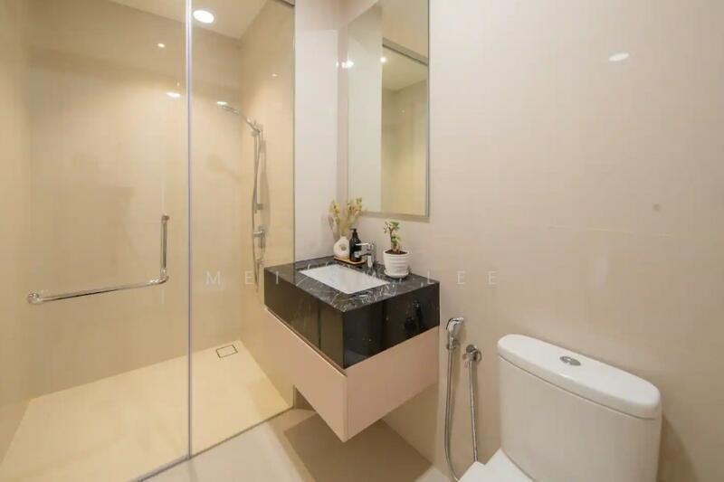 Pavilion Ceylon Hill, KL Bathroom