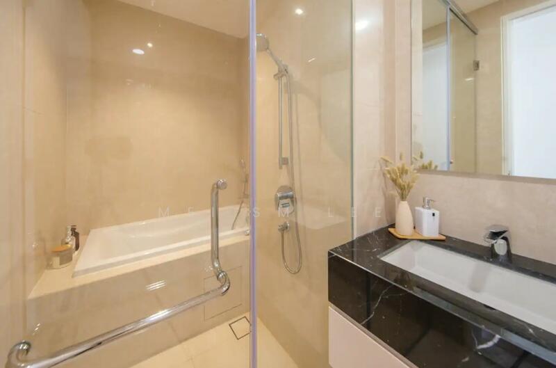 Pavilion Ceylon Hill, KL Bathroom