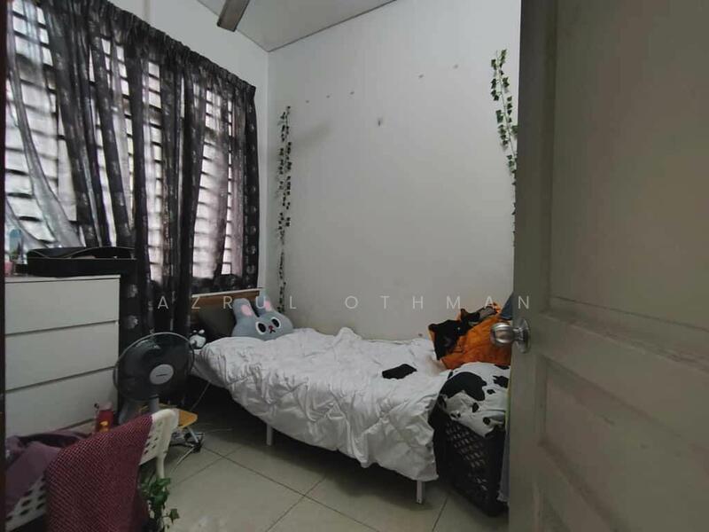 For Sale - 1-storey Terraced House at Taman Nusa Intan