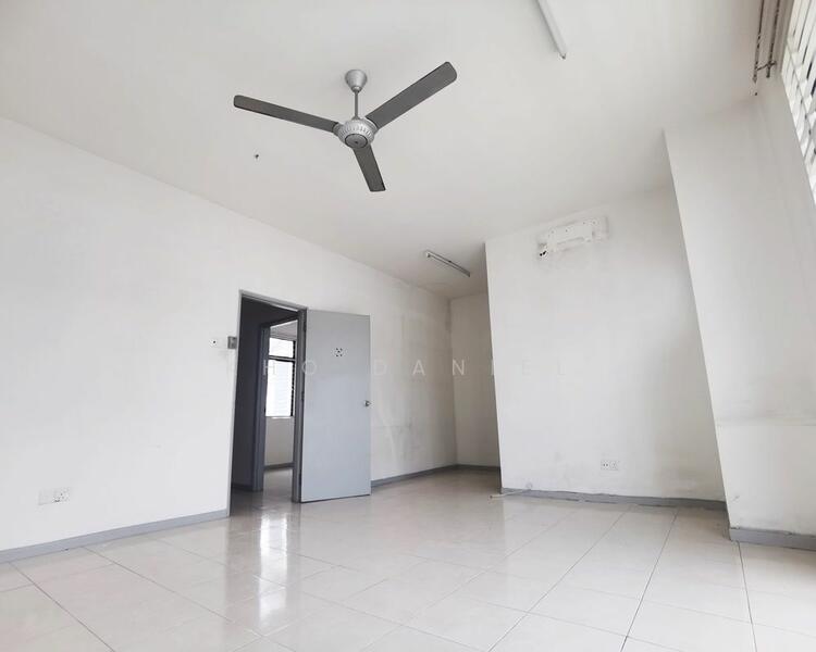 For Sale - Townhouse at Taman Tasik Puchong