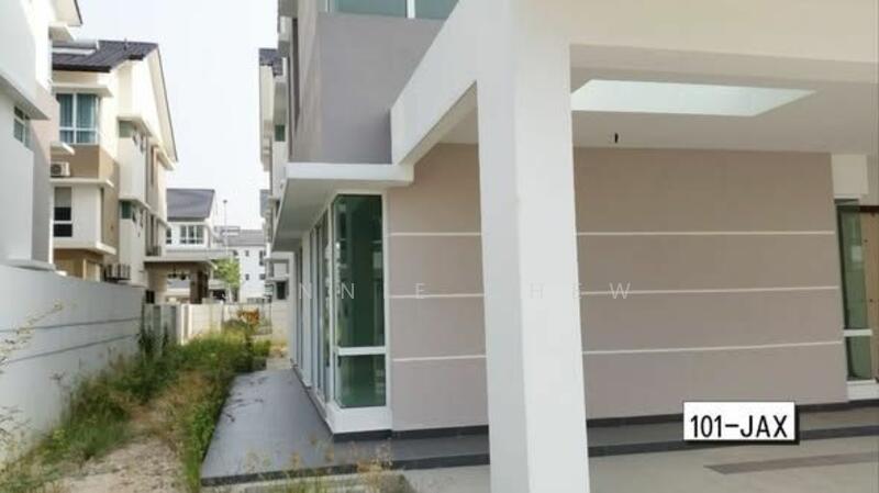 Untuk Dijual - Semi-Detached House at Ambang Botanic 2