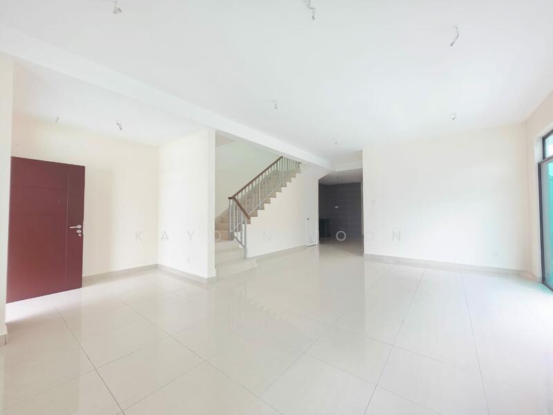 Untuk Dijual - Promenade @ Taman Ungku Tun Aminah