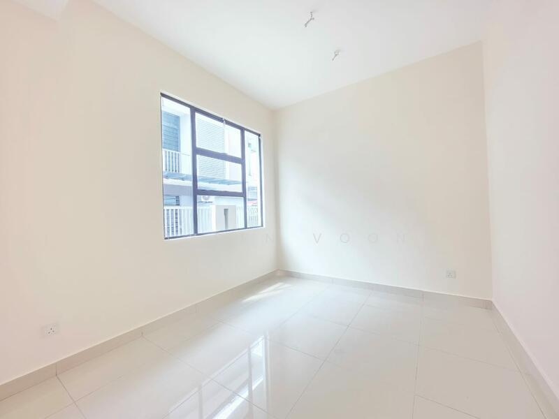 Untuk Dijual - Promenade @ Taman Ungku Tun Aminah