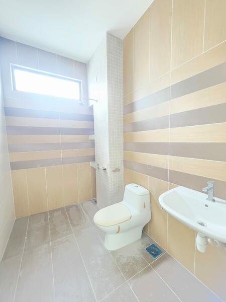 Untuk Dijual - Promenade @ Taman Ungku Tun Aminah