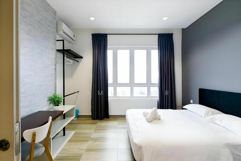 For Sale - ⭐ 3.5 sty Corner ⭐ 9,400sf ⭐ RM519 psf ⭐ Main road frontage ⭐