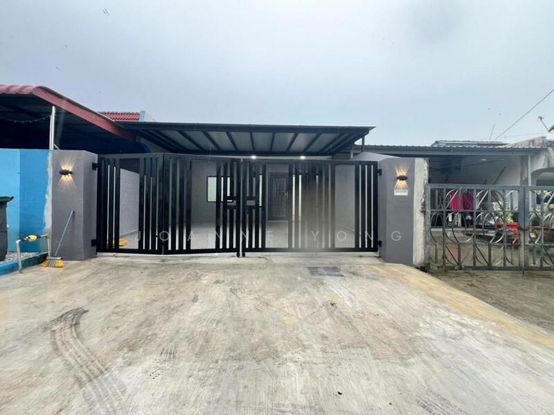 For Sale - Single Storey Terrace House @ 32 Jalan Mutiara 5, Taman Mutiara, Ulu Tiram, Johor
