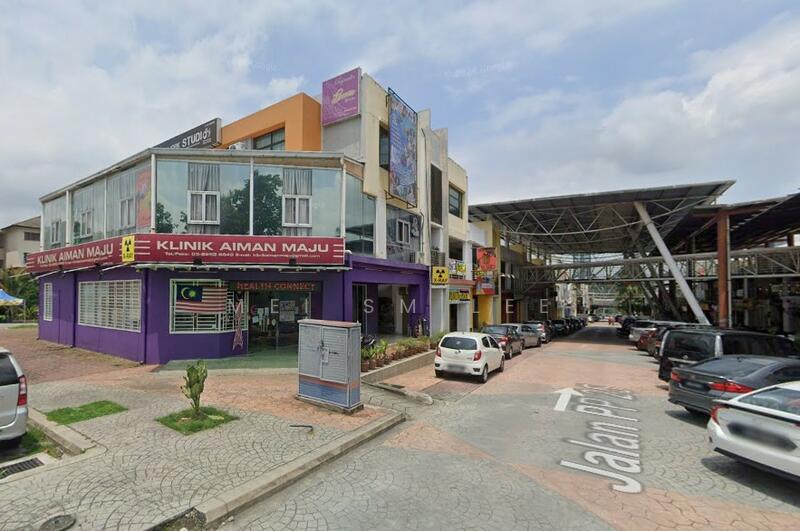 Putra Walk, Seri Kembangan