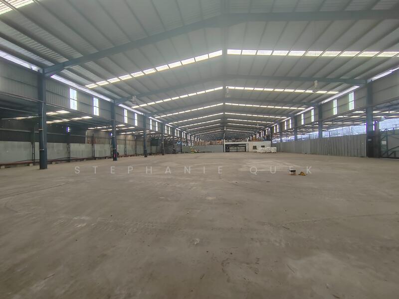 Untuk Disewa - Sharing Warehouse In Subang Usj / Puchong For Rent
