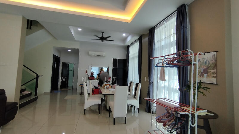 For Sale - Taman Lapangan Hartamas